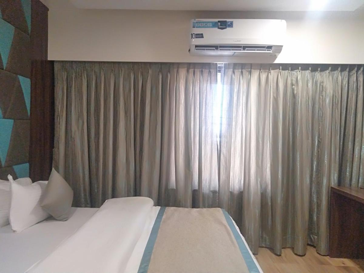 Hotel Shiv Sangram Ахмеднагар Экстерьер фото